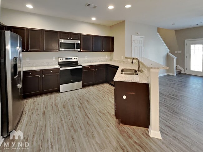 Photo - 3316 Fernview Dr