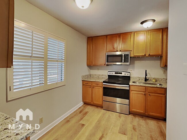 Photo - 3312 Northcrest Rd Townhome