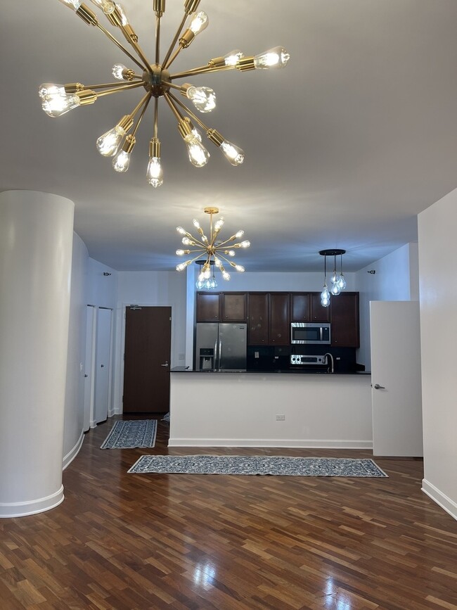 Photo - 1322 S Prairie Ave