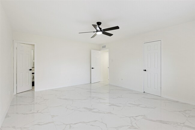 Photo - 6814 Loch Langham Dr