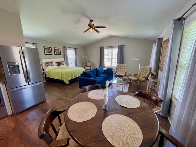 Photo - 148 20th Ave