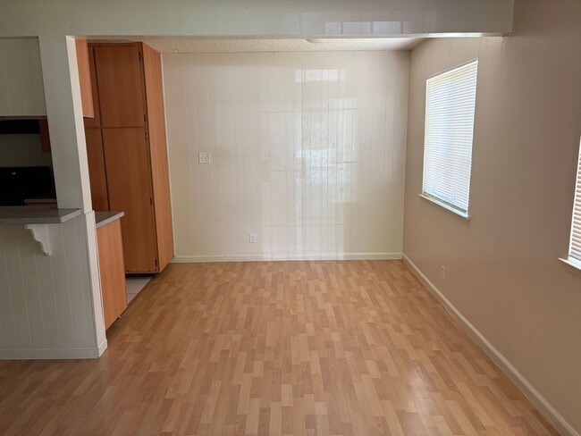 Photo - Beautifully maintained 2 bedroom condo Unidad 3