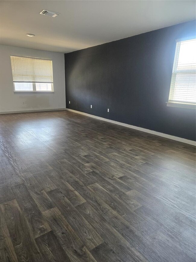 Photo - 604 Concho River Dr