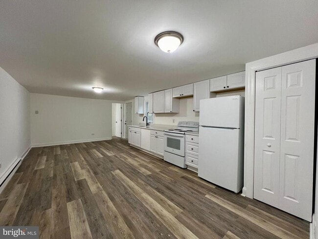 Photo - 20 Laurel Hill Ln