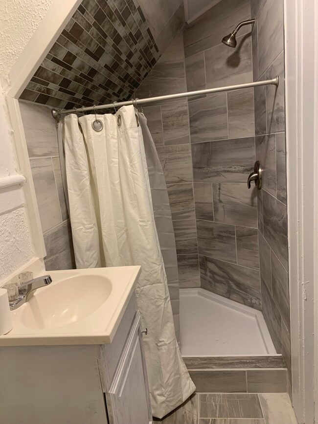 Photo - 505 Parkway Dr Unit 505 3rd Floor