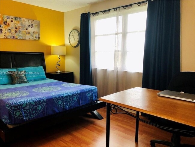 Photo - 7860 NW 50th St Unit 307