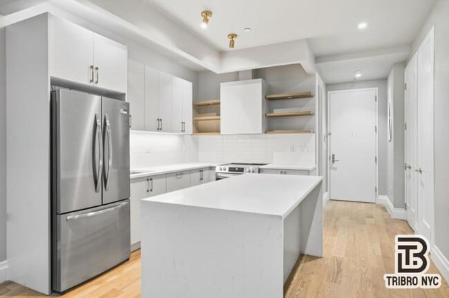 Building Photo - 2 bedroom in BROOKLYN NY 11222 Unit 2A