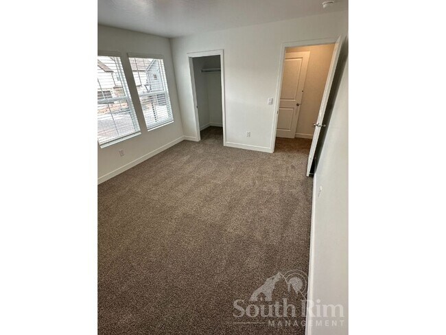 Photo - 1477 Fins Rd