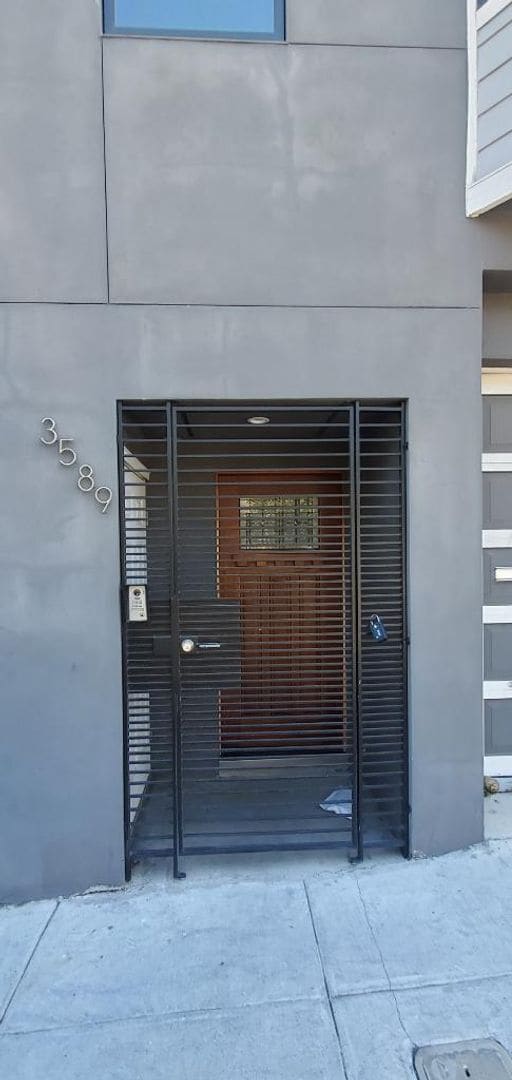 Photo - Re-imagine the Bayview with this beautiful corner 3-story townhome available for rent!