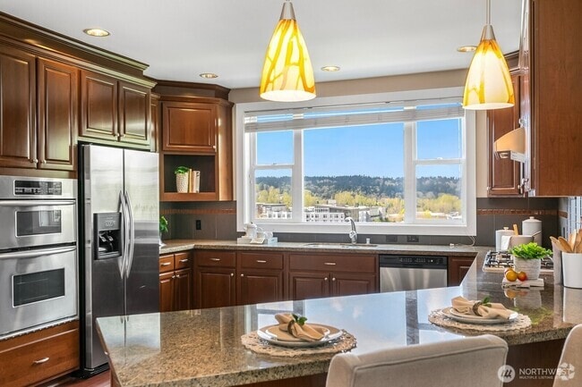 Building Photo - 8850 Redmond Woodinville Rd NE Unit #402 Rental