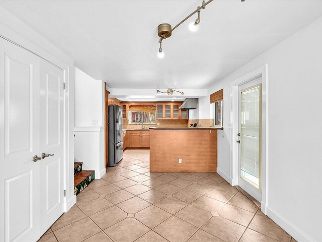 Photo - 2507 Okeechobee Ln