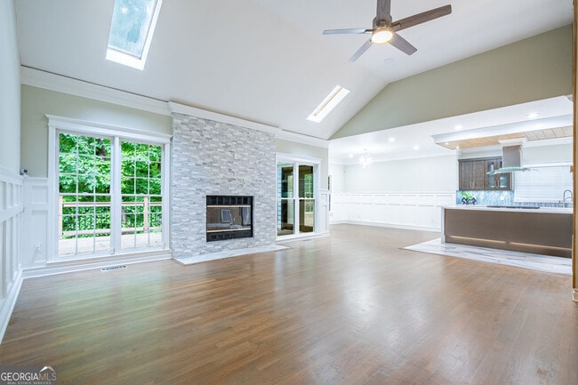 Photo - 3924 Ashford Dunwoody Rd NE