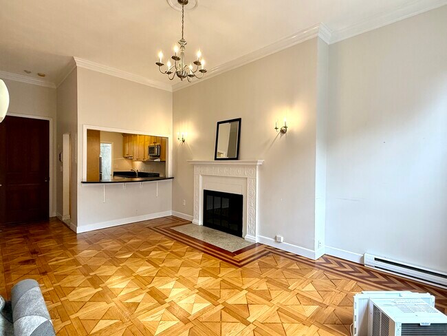 184 Beacon St Unidad 2R