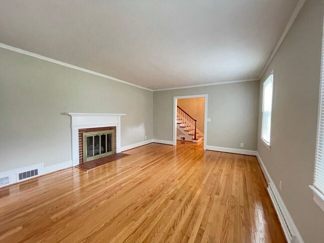 Photo - Everything you’ve been dreaming of is here. Lease today!