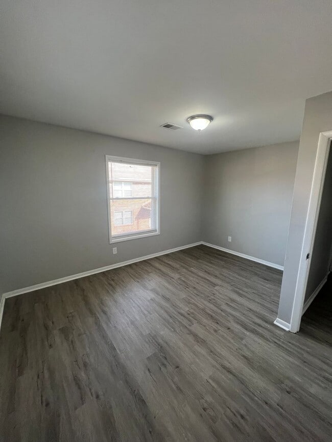 Photo - 2343 Harrodsburg Rd Unidad 6