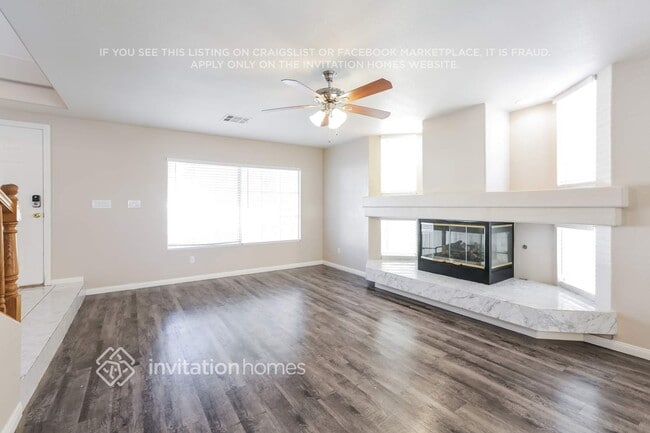 Photo - 8637 W Gilmore Ave