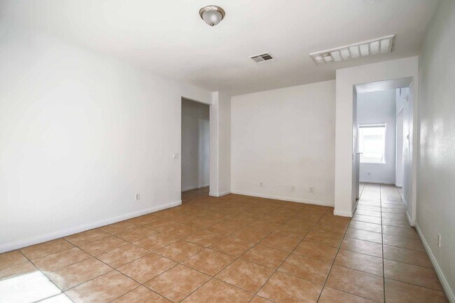 Photo - Cute 5 Bedroom Home with a 3 Car Garage!