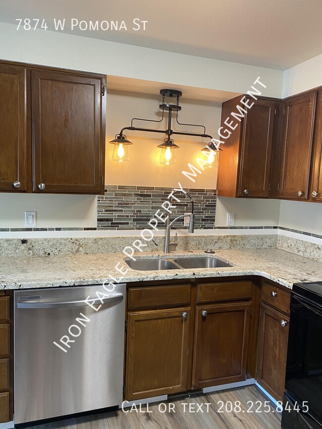 Photo - 7874 W Pomona St