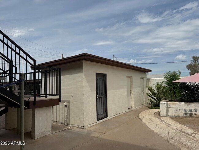 Photo - 4619 S 16th St Unidad 8