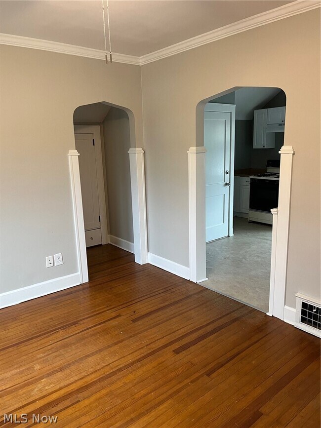 Photo - 6156 Kelsey Rd Unit UP