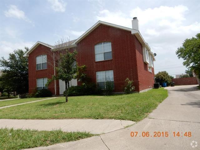 Building Photo - 1904 Crepe Myrtle Dr Rental