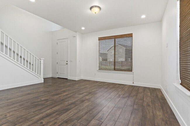 Photo - 14806 Queens Garden Ln