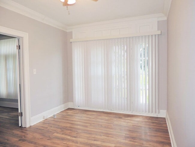 Photo - 3238 Euclid Heights Blvd Unidad 1st Floor