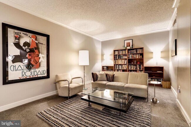 Photo - 777 7th St NW Apartment Unit 713