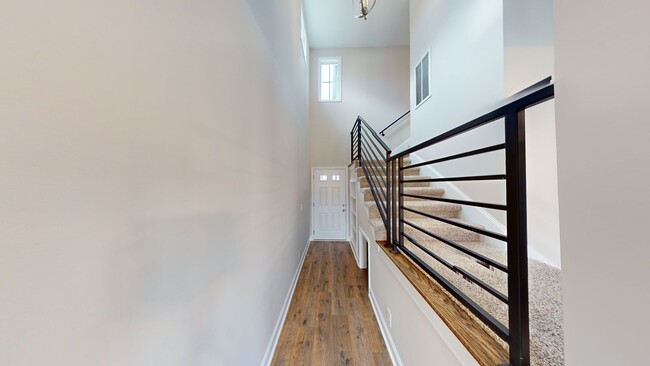 Photo - 2075 Ireland Wy