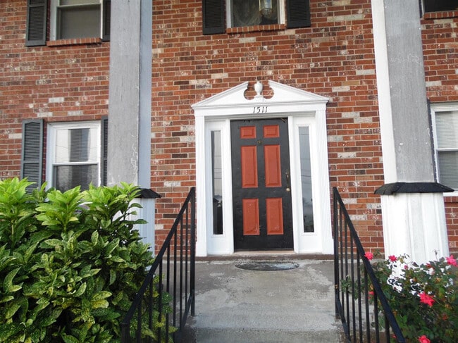 Photo - 1511 Steadmantown Ln Unit 1