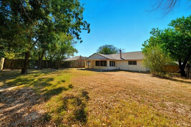 Photo - 16957 Glen Eagle Dr N