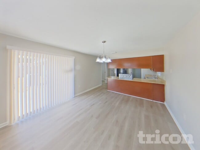 Photo - 1201 Windsor Cir