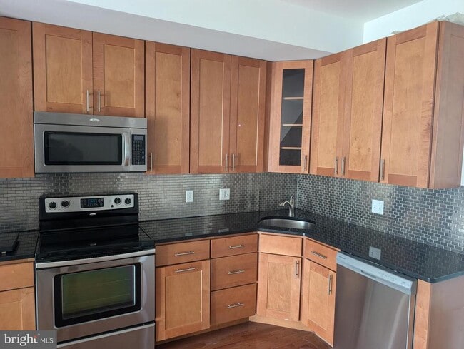 Photo - 1222 S Harmony St