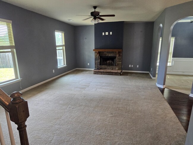 Photo - 4416 Grove Landing Dr