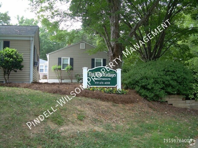 Building Photo - Five Points Cottages MOVE IN SPECIAL- 2nd ... Rental