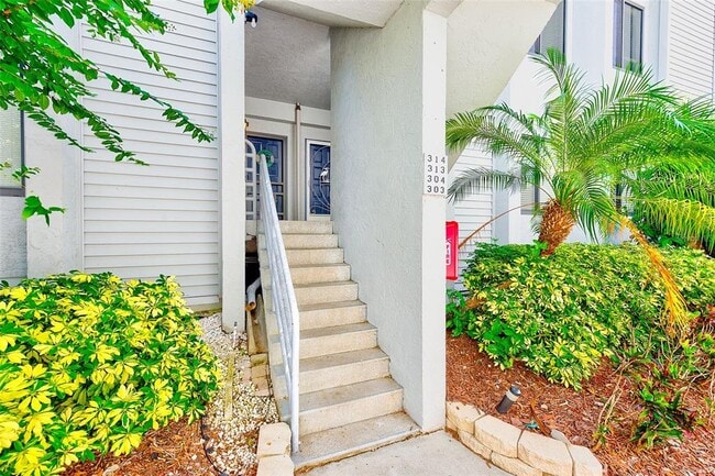 Photo - 557 Pinellas Bayway S Unit 303