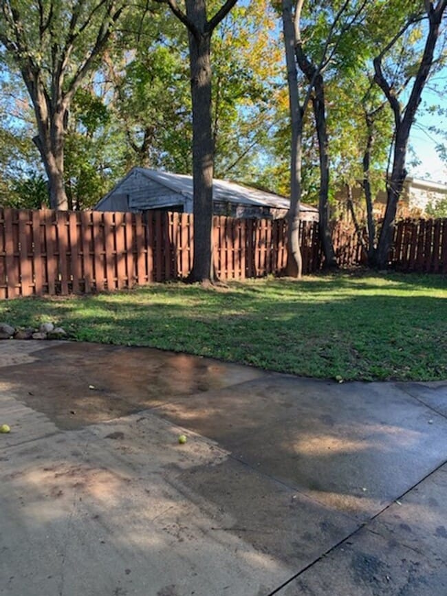 Photo - 2 Bedroom 1 Bathroom Single Family on Double Lot