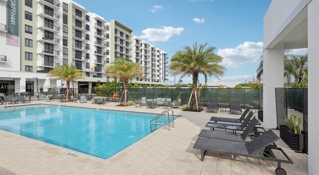 Building Photo - 4465 Griffin Rd Unit A1B