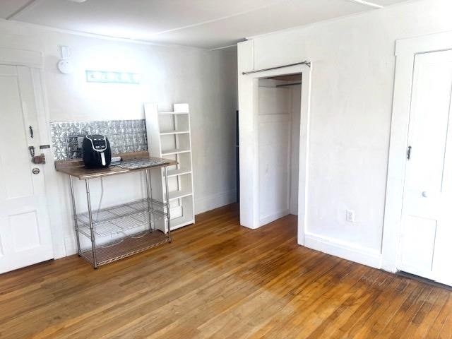 Photo - 48 Centre St