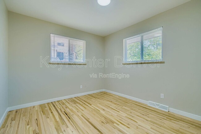 Photo - 10922 E 4th Way