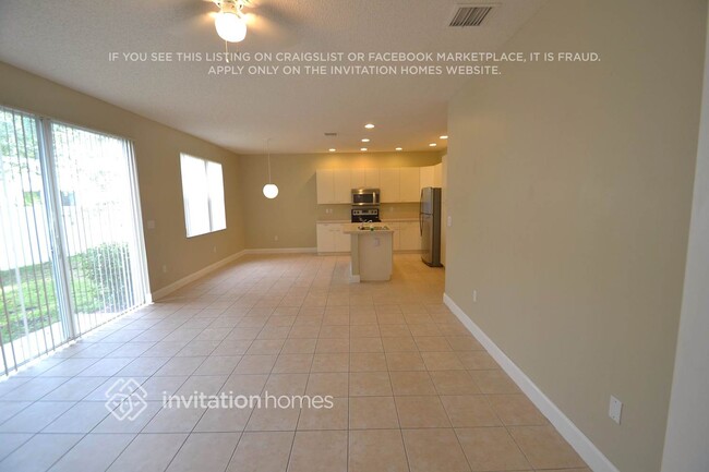 Photo - 15808 SW 48th Manor