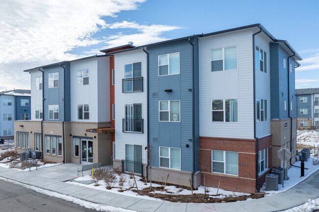 Photo - Crisman II Apartments