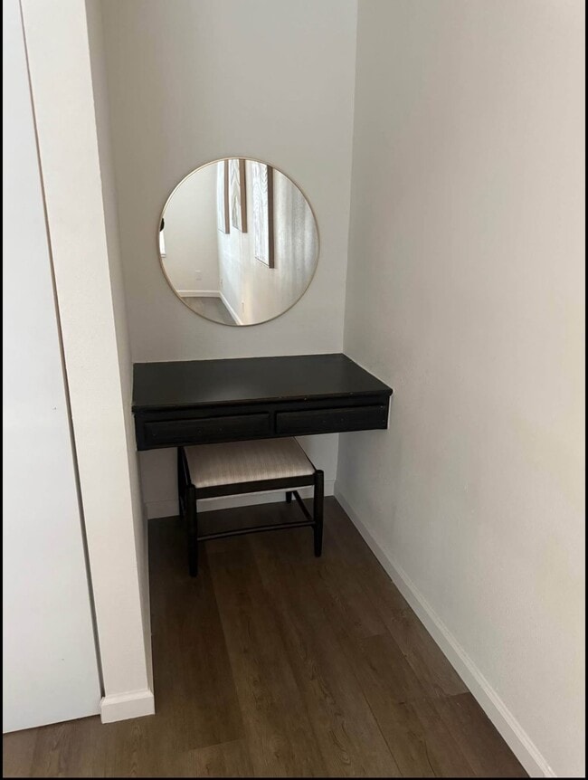 Photo - 7624 S Erie Ave