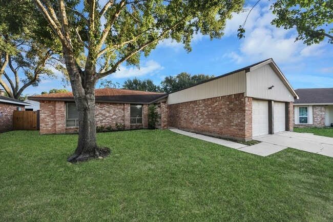 14110 Eventide Dr