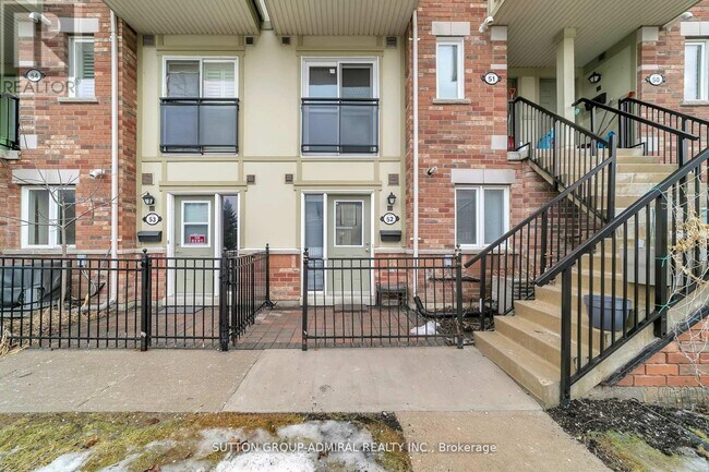 Photo - 2265 Bur Oak Ave