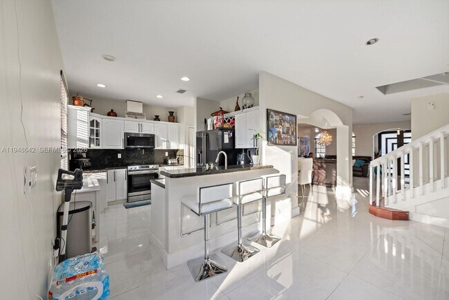 Photo - 1360 SW 142nd Ave