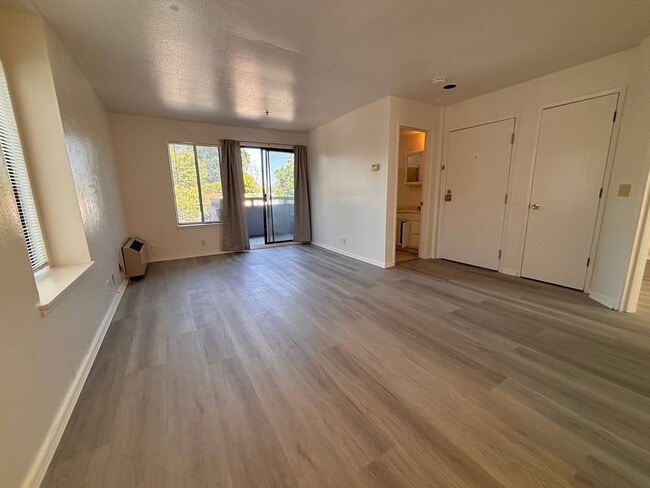 Photo - 2065 Riley Ct Unit #1