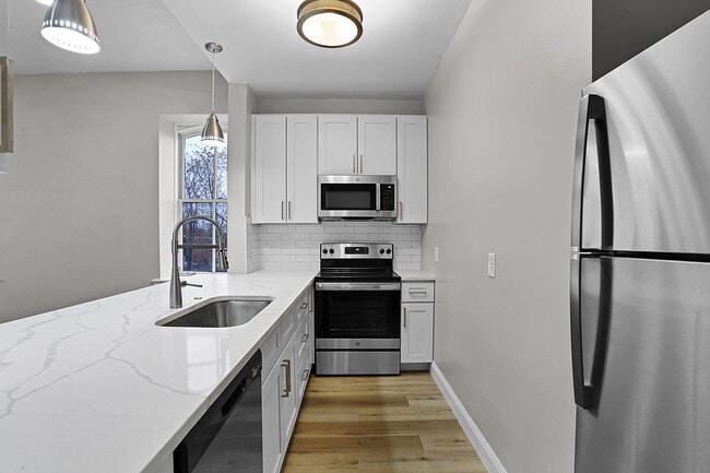 Photo - 2022 S 11th St Unit 2022