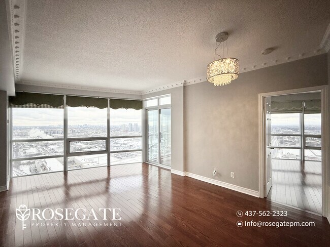 Photo - Stunning Corner-Unit 2 Bedroom Condo with Private Balcony & Parking in Scarborough Unité 3505