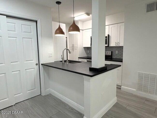 Photo - 1401 S Palmetto Ave Unit 203